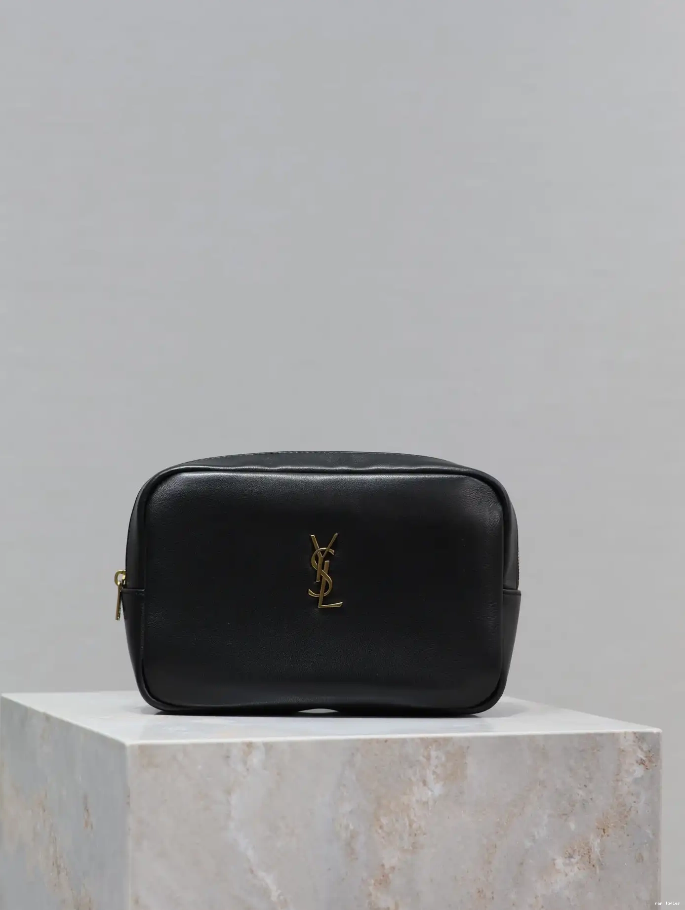 REP YSL COSMETIC LAMBSKIN IN CALYPSO POUCH 0703